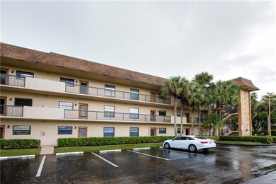 6095 N Sabal Palm Blvd unit 307, Tamarac, FL 33319 - photo 2