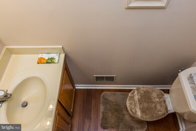 14 Foster Ln unit R14, Downingtown, PA 19335 - photo 4