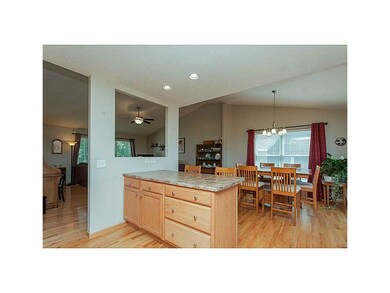 1408 Wolf Dr NW, Cedar Rapids, IA 52405 - photo 7