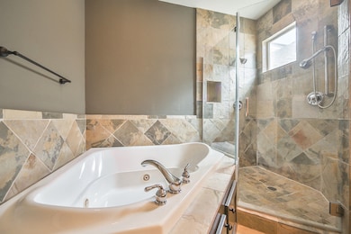 650 E 6th 1/2 St, Houston, TX 77007 - photo 6