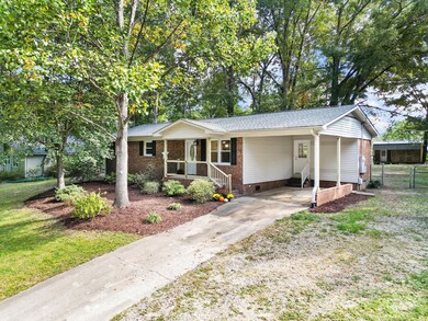 2018 Osborne Rd, Kannapolis, NC 28083 - photo 3