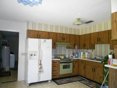 1939 Tillman Ln, Pensacola, FL 32526 - photo 5