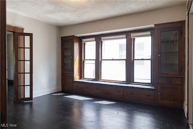 1738 Coit Rd, Cleveland, OH 44110 - photo 7