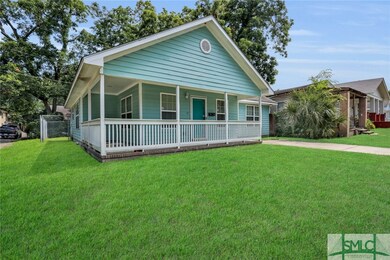 1202 E Waldburg St, Savannah, GA 31404 - photo 3