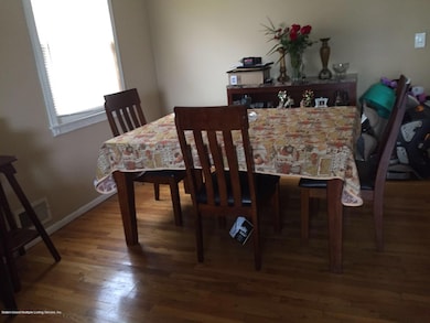 376 Caswell Ave, Staten Island, NY 10314 - photo 7