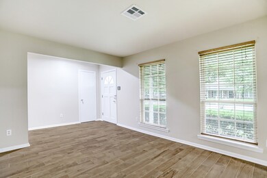 603 N Hickory St, Tomball, TX 77375 - photo 5