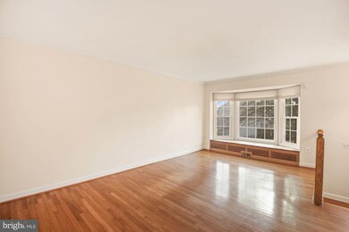 23 Drumcastle Ct, Germantown, MD 20876 - photo 2