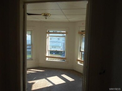 750 16th St, Niagara Falls, NY 14301 - photo 6