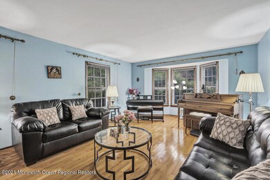 9 Old Farm Rd, Holmdel, NJ 07733 - photo 6