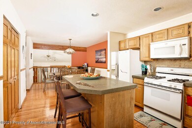 kitchen /dining