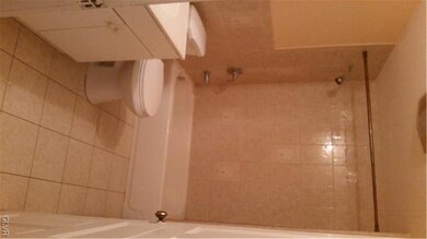 223 N 10th St unit 2, Allentown, PA 18102 - photo 7