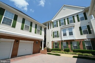 25260 Lake Shore Square unit 302, Chantilly, VA 20152 - photo 2