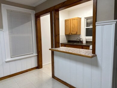 254 Tyler St unit 1, Springfield, MA 01109 - photo 5