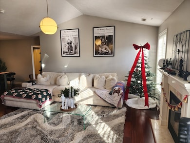 3038 E Stillwater Landing unit 201, Urbana, IL 61802 - photo 5