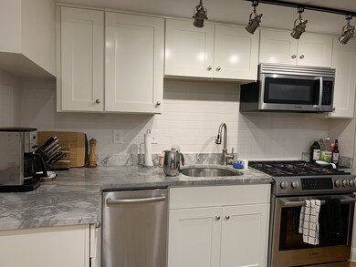 22 Beacon Place unit 1, Somerville, MA 02143 - photo 2