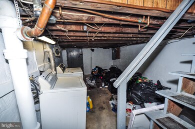 1159 Birch St, Reading, PA 19604 - photo 3