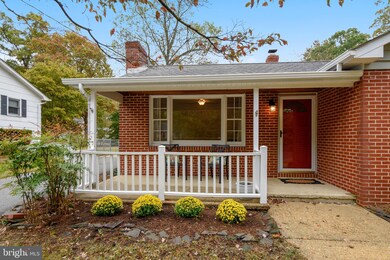 301 Edgemere Dr, Annapolis, MD 21403 - photo 4