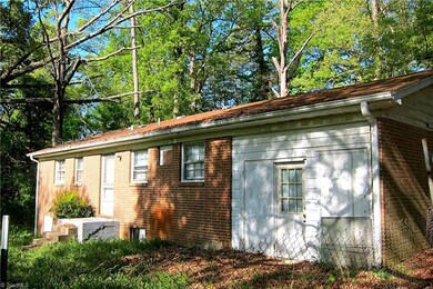 5125 Randleman Rd, Greensboro, NC 27406 - photo 3