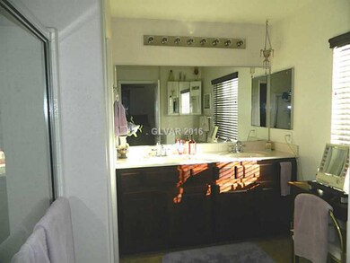 Master Bath/Spa.