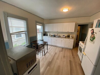18 White Street Place unit 3, Somerville, MA 02144 - photo 4