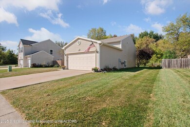 04-418-Spicetree-Ln-Mason-MI-48854-Windo