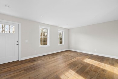 3 Tisbury Ln, Middleborough, MA 02346 - photo 4