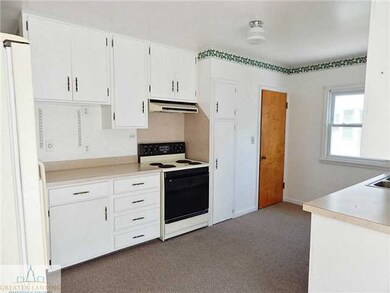 3218 Sablain Parkway Dr, Lansing, MI 48910 - photo 3