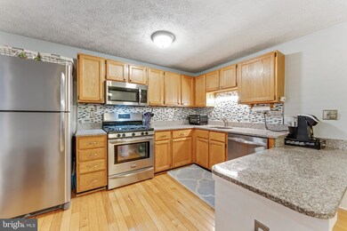 2427 Warm Spring Way, Odenton, MD 21113 - photo 7