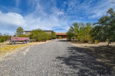 35459 S Turtle Creek Rd, Wickenburg, AZ 85390 - photo 2