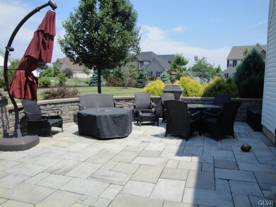 2223 Burgundy Dr, Macungie, PA 18062 - photo 6