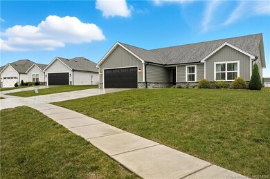 6113 Deer Trace Ct, Georgetown, IN 47122 - photo 2