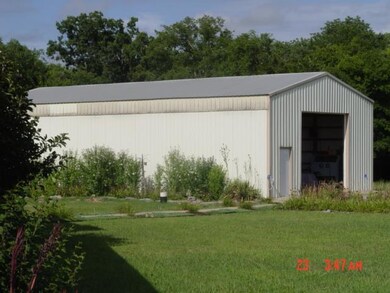 378 Palmetto Rd, Lewisburg, TN 37091 - photo 4