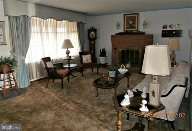 10997 Horseshoe Dr, Frederick, MD 21701 - photo 7