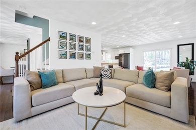 1167 Central Ave, Johnston, RI 02919 - photo 6