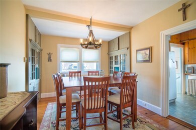 4 Constitution St, Bristol, RI 02809 - photo 7