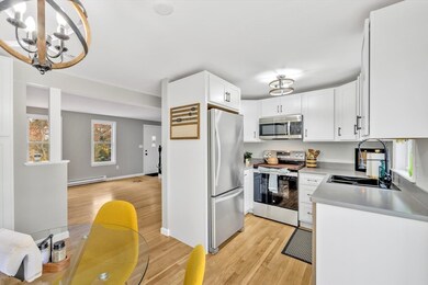 47 Shallow Pond Ln, East Falmouth, MA 02536 - photo 2