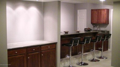 904 Abby Rd unit 904, Middletown, NJ 07748 - photo 3