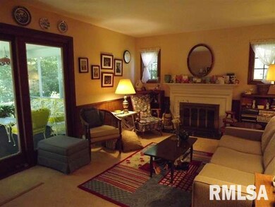 12 Oakbrook Place, Bettendorf, IA 52722 - photo 7