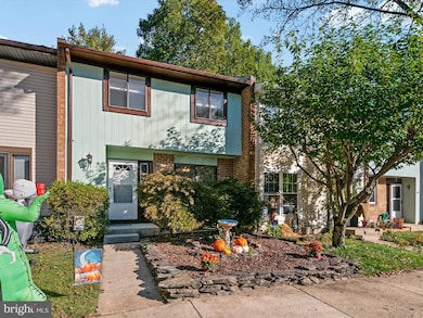 1636 New Windsor Ct, Crofton, MD 21114 - photo 2