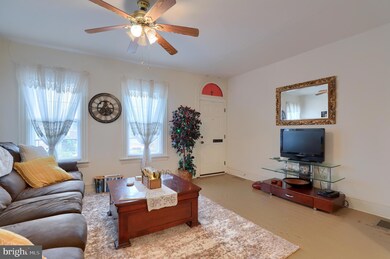 652 Poplar St, Lancaster, PA 17603 - photo 5