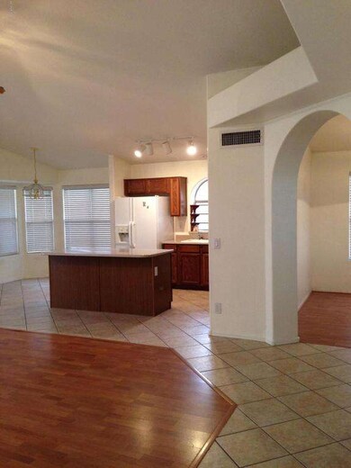 2452 E Kempton Rd, Chandler, AZ 85225 - photo 5