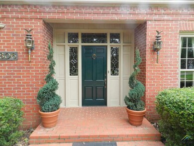 806 Colonial Dr, Tyler, TX 75701 - photo 3