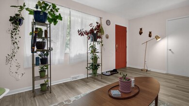 web`__DSC1223