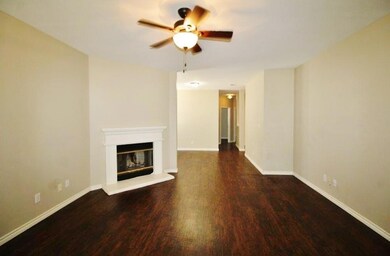 2408 Wildwood Ln, Denton, TX 76210 - photo 3