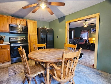 123 Lake St, Swanton, VT 05488 - photo 7