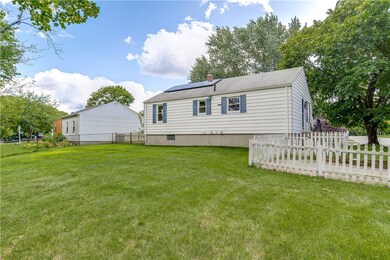 111 Michael Dr, Warwick, RI 02889 - photo 5