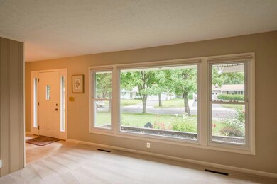 1 entry foyer