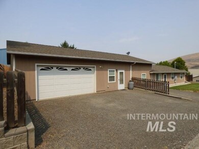1206 3rd St, Asotin, WA 99402 - photo 6