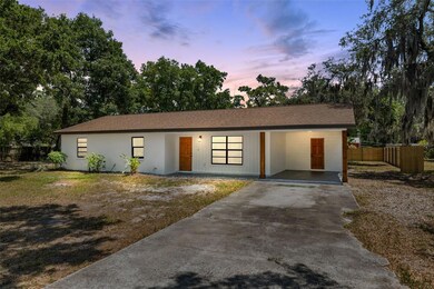 624 S 63rd St, Tampa, FL 33619 - photo 2