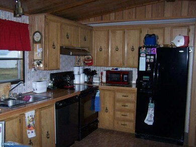 177 Liberty Cir, Hereford, PA 18056 - photo 6